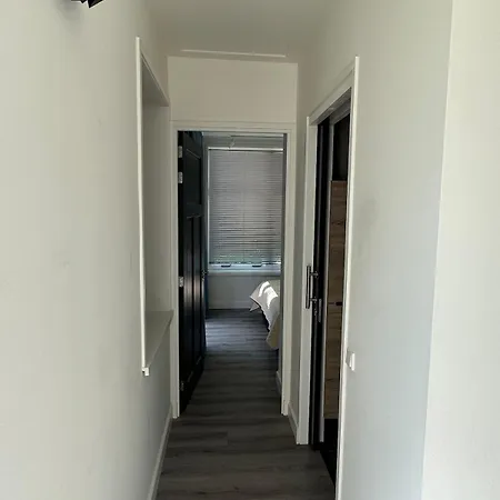 Golf Course Around The Corner! Apartment