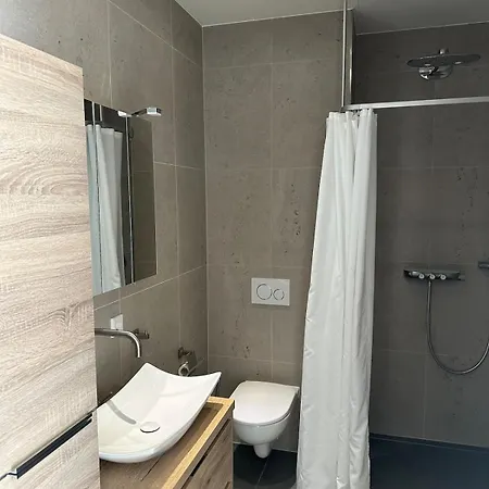 Golf Course Around The Corner! *