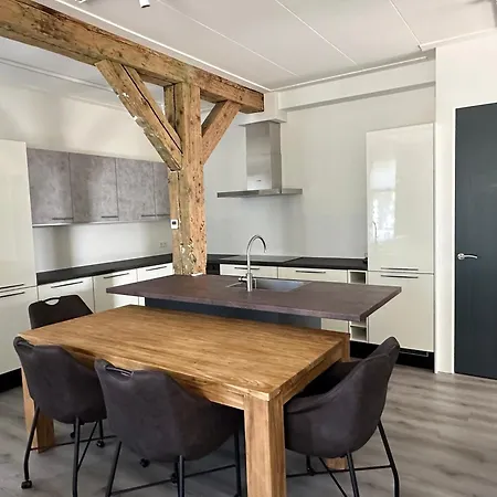 Golf Course Around The Corner! Διαμέρισμα